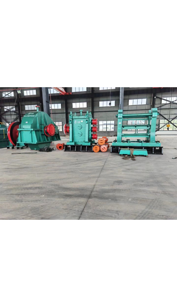 领奔机械售∮500三辊轴承开坯机：1套！