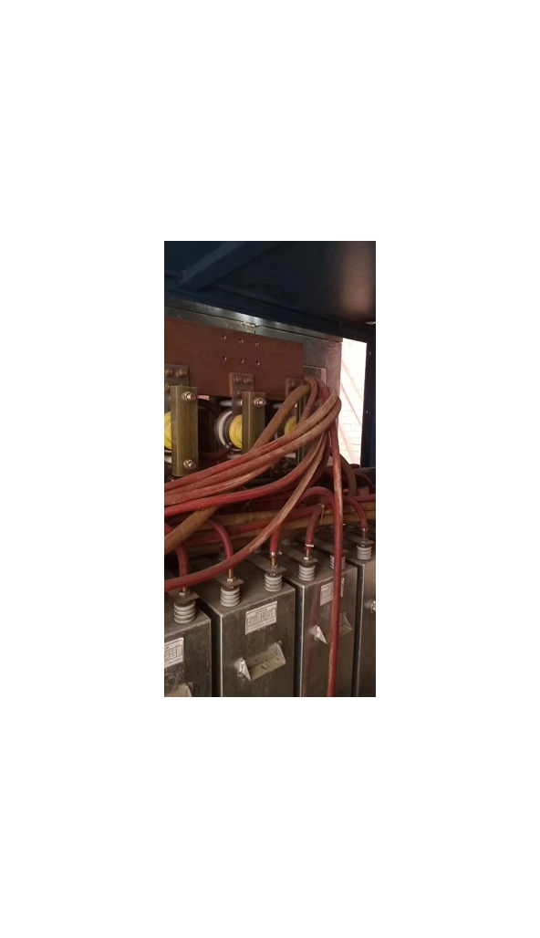 领奔机械售全新20吨振吴铸造中频炉：1套！变压器容量：8800KVA-10000V575V2串连式，一机两炉配置及配套700立方冷却塔，欲购从速：18921285777.李华玉。