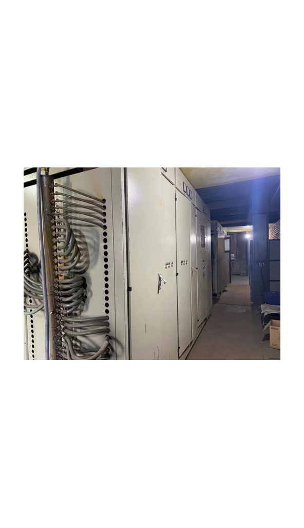 领奔机械海外项目求购12吨节能中频炉：4套！要求进线：35000V出1500V，有货源请联系：18921285777.李华玉。