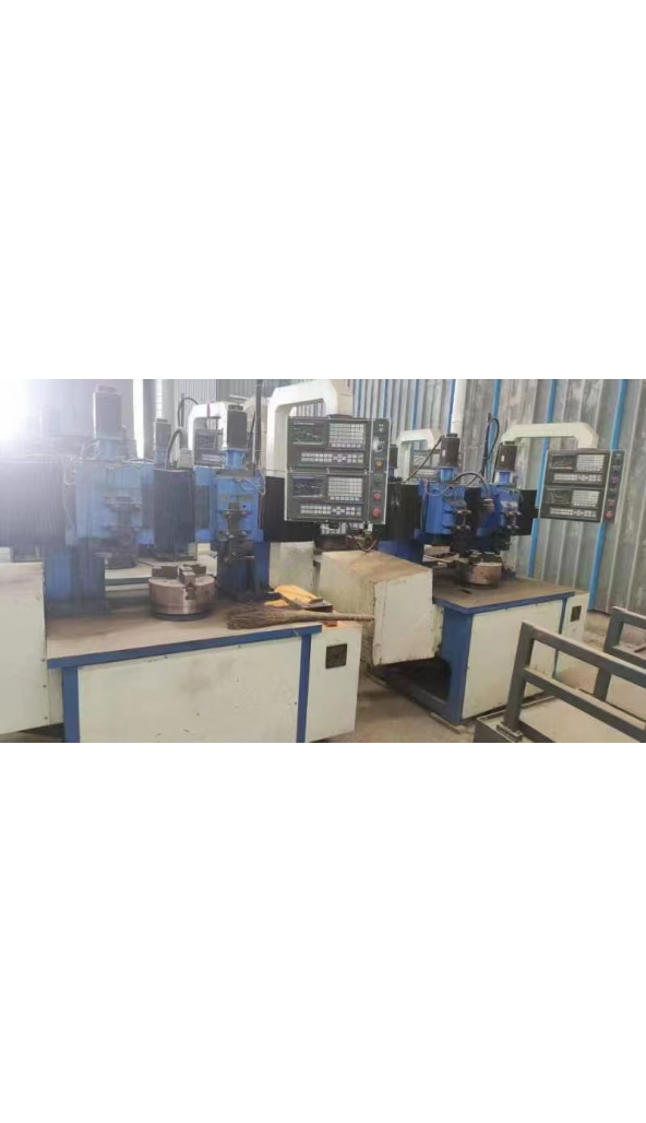领奔机械售法兰精加工数控机床：4台，欲购从速！