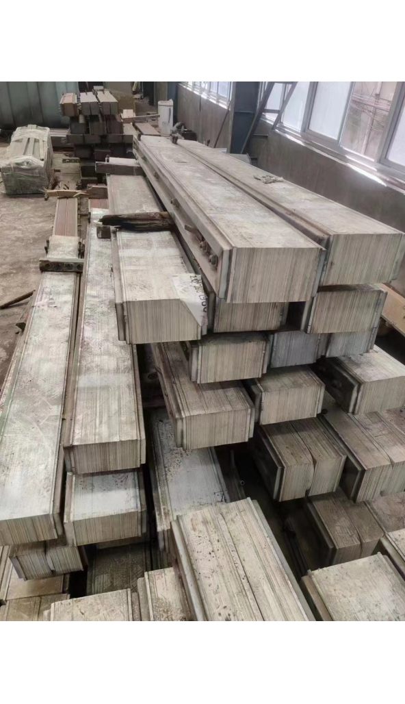 领奔机械售全新硅钢柱(磁轭)20吨-40吨-60吨！