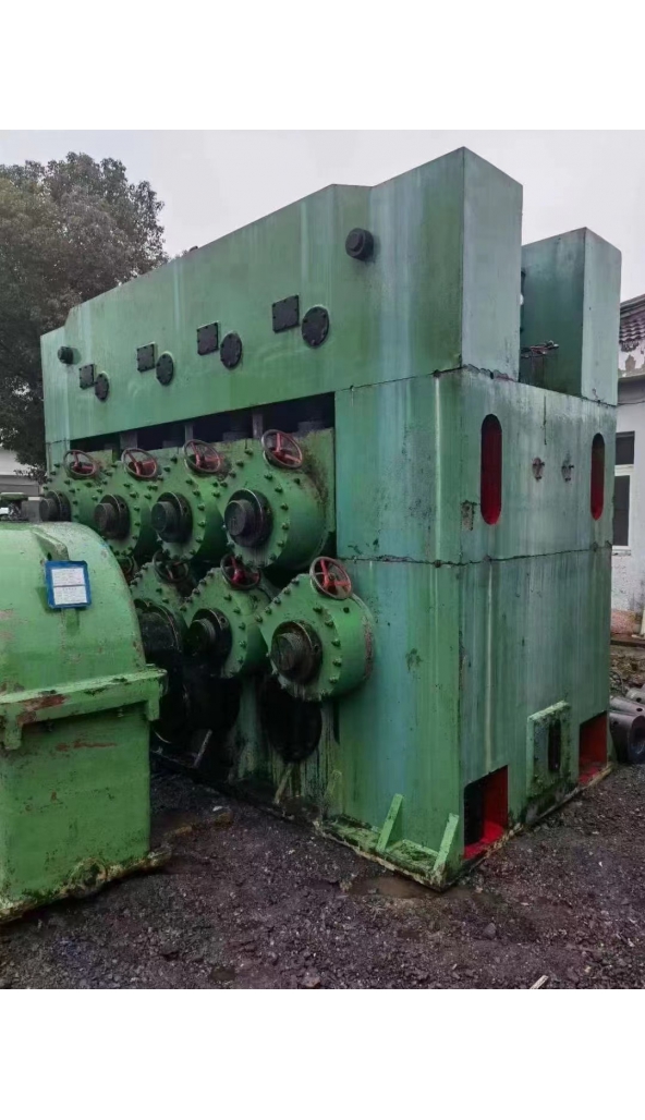 领奔机械售无锡雪浪∮700矫直机：1台