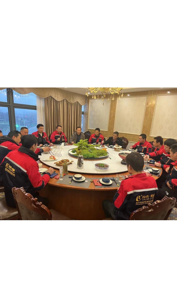 领奔机械团队出征阿尔及利亚！期盼一路平安，凯旋而归~