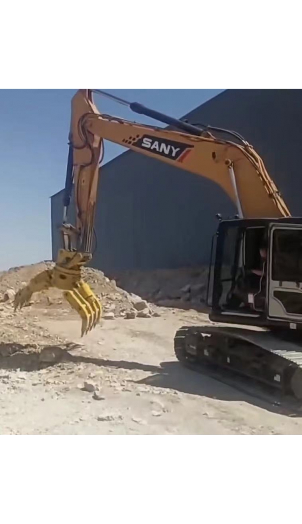 领奔机械售各型号抓机，支持改装油电混合动力！可配各式抓头、吸盘，欲购从速～18921285777.李。#直流电机#轧机设备