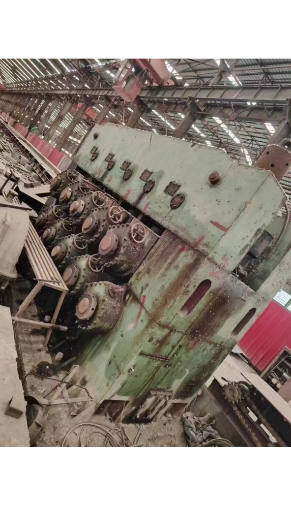 售无锡雪浪∮700十辊矫直机：1台（左进钢），电机电控系统齐全，欲购从速