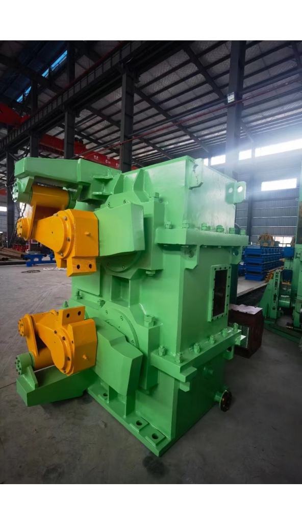 领奔机械售各型飞剪机设备，欲购从速。