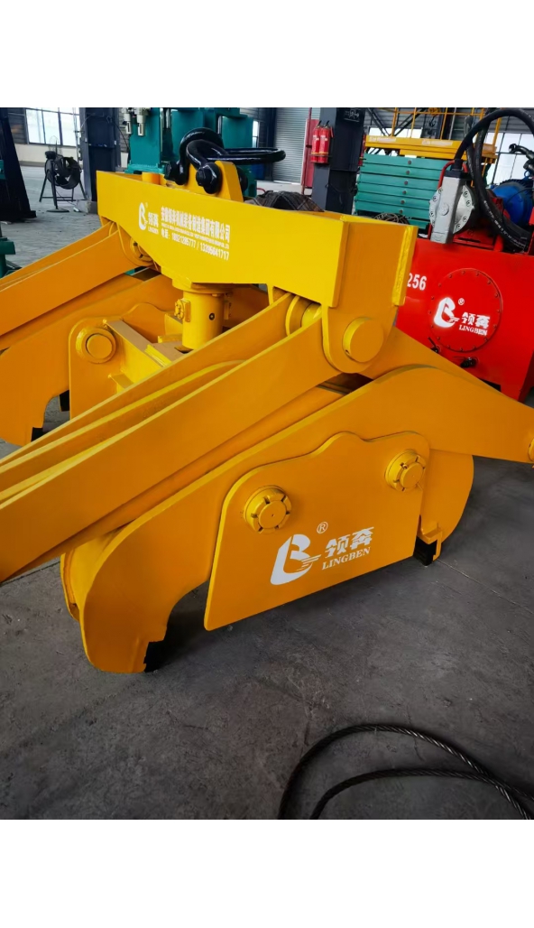 领奔机械各型钢坯夹具预售中…欲购从速。